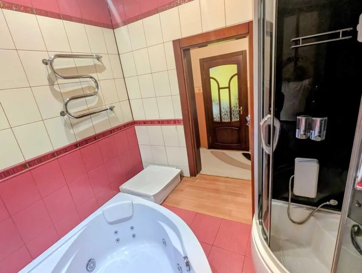 Фото Продаю 3-комнатную квартиру, 120 кв. м, Героев Чернобыля ул.  Белая Церковь, цена: 155000 USD, код 6387