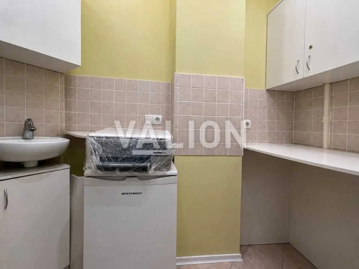 Фото Продаю 2 кімнатну квартиру, 42 кв. м, Оболонська вул. 39 Київ, ціна: 76500 USD, код 6394