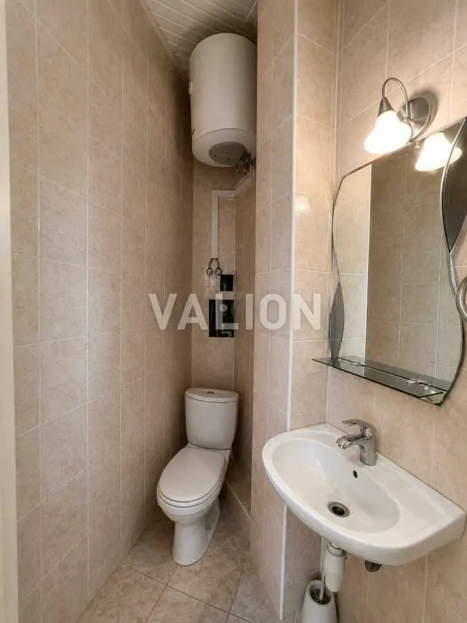 Фото Продаю 2 кімнатну квартиру, 42 кв. м, Оболонська вул. 39 Київ, ціна: 76500 USD, код 6394