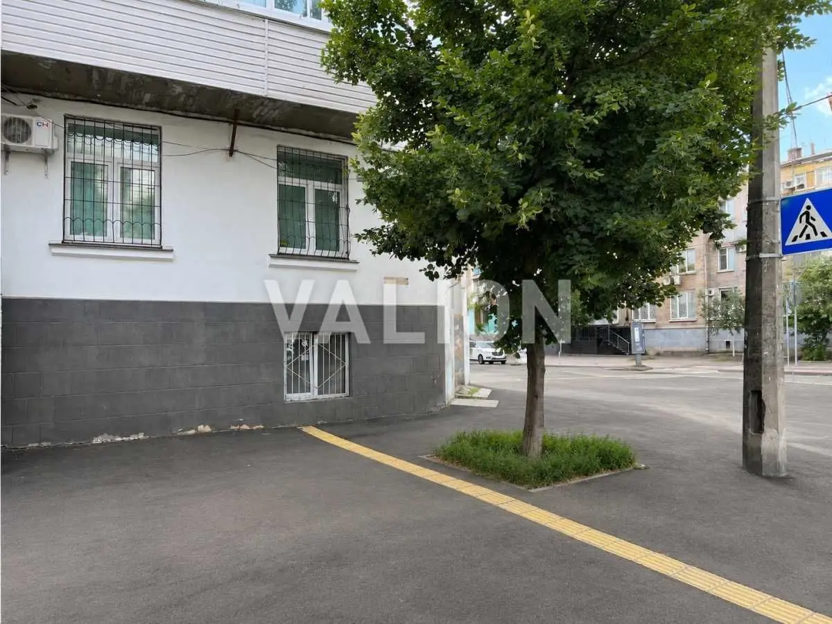 Фото Продаю 2 кімнатну квартиру, 42 кв. м, Оболонська вул. 39 Київ, ціна: 76500 USD, код 6394