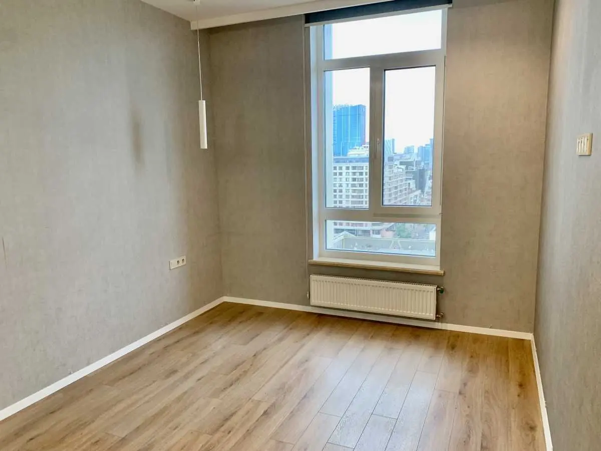 Фото Rent an office, Zhylianska Street 68 Kyiv for long-term rent, price: 25000 UAH, code 6395