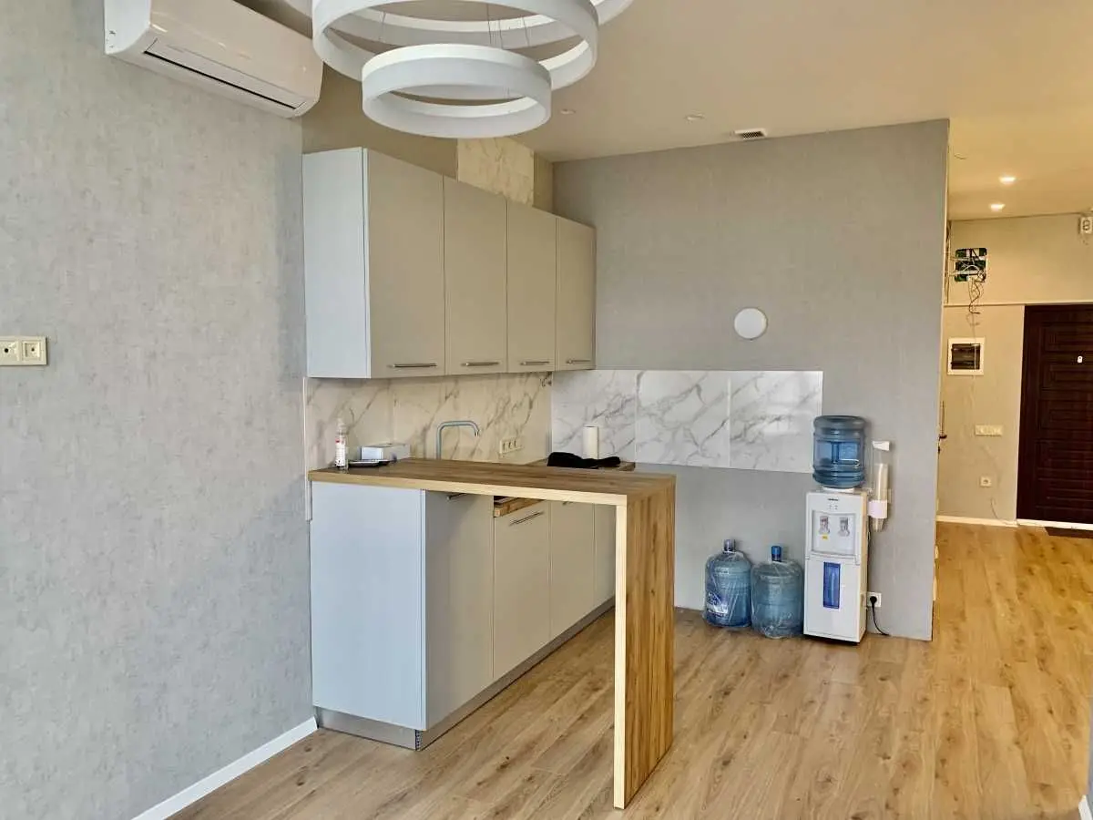 Фото Rent an office, Zhylianska Street 68 Kyiv for long-term rent, price: 25000 UAH, code 6395