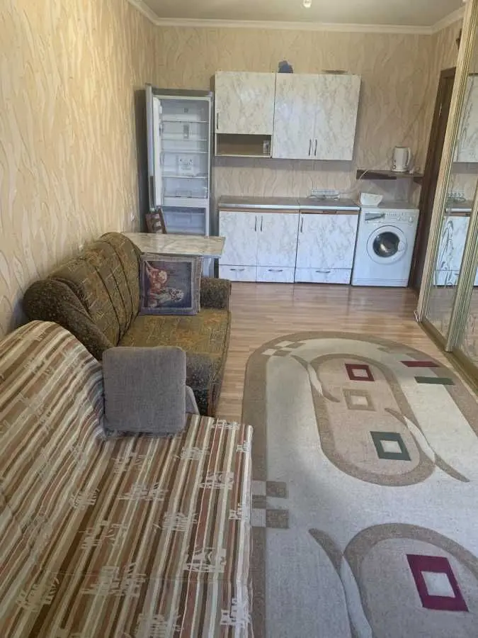 Фото Продаю 8 кімнатну квартиру, 29 кв. м, Миропільська вул. 15А Київ, ціна: 16000 USD, код 6397