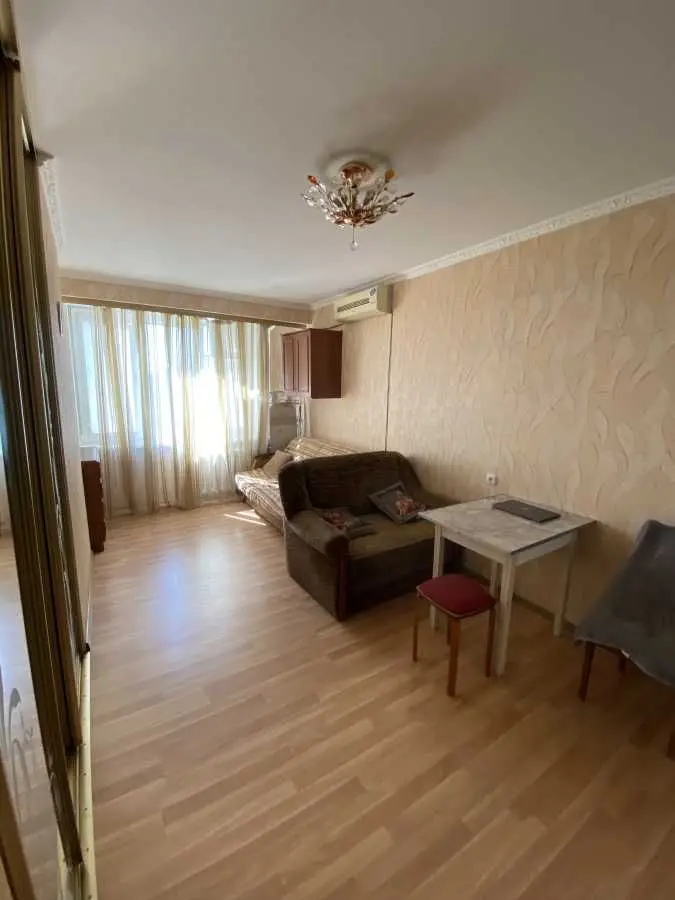 Фото Продаю 8 кімнатну квартиру, 29 кв. м, Миропільська вул. 15А Київ, ціна: 16000 USD, код 6397