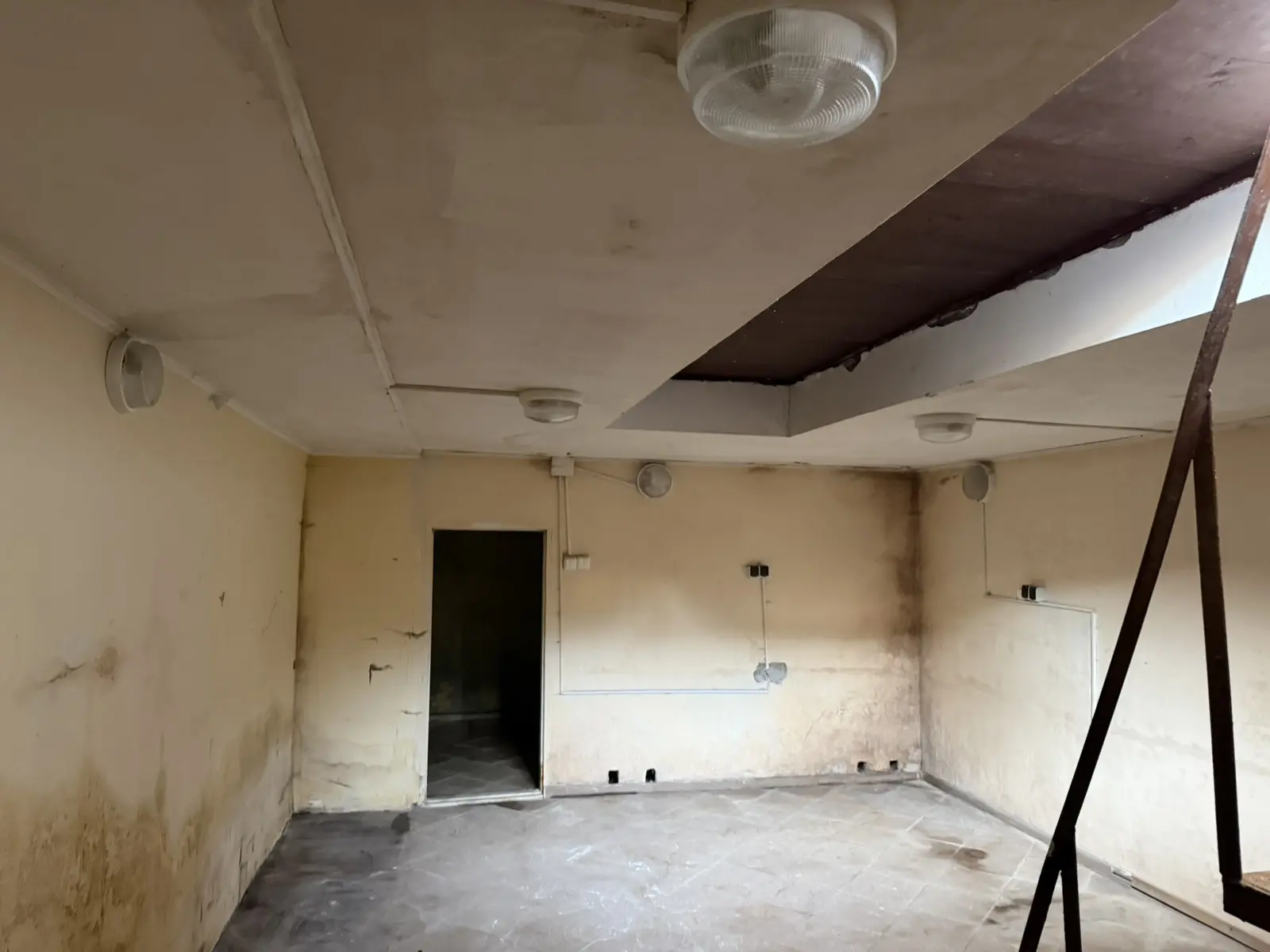 Фото Продаю парковочное место, гараж, 64 кв. м, Уманская ул. 14 Киев, цена: 19200 $, код 6399
