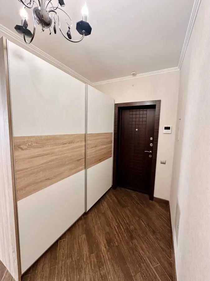 Фото Зняти 2 кімнатну квартиру, Дегтярівська вул.  Київ в довгострокову оренду, ціна: 700 USD, код 6400