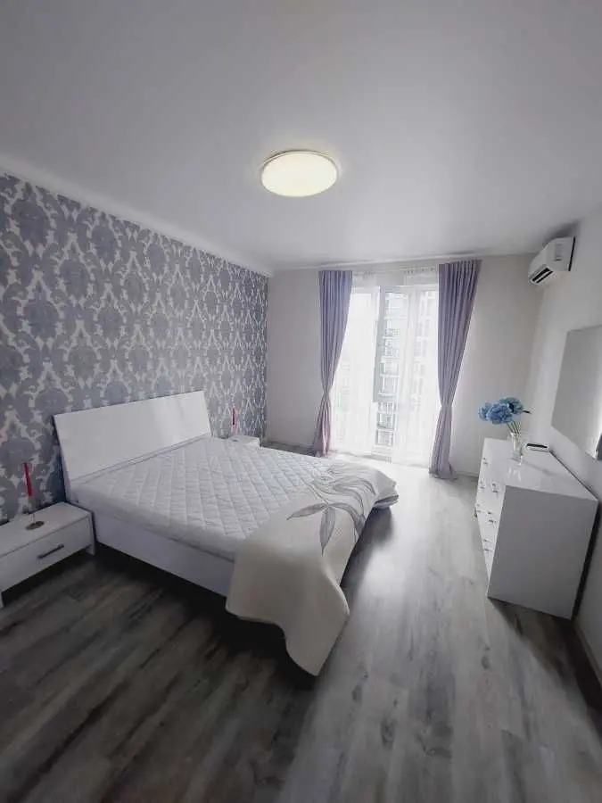 Фото Продаю 1 кімнатну квартиру, 44 кв. м, Михайла Максимовича вул. (Онуфрія Трутенка)  Київ, ціна: 125000 USD, код 6405