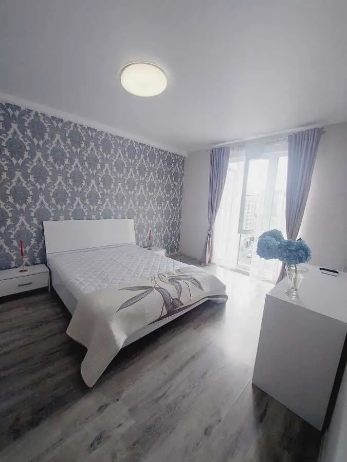 Фото Продаю 1 кімнатну квартиру, 44 кв. м, Михайла Максимовича вул. (Онуфрія Трутенка)  Київ, ціна: 125000 USD, код 6405