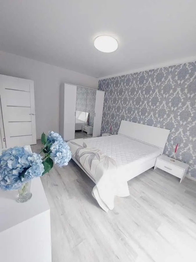 Фото Продаю 1 кімнатну квартиру, 44 кв. м, Михайла Максимовича вул. (Онуфрія Трутенка)  Київ, ціна: 125000 USD, код 6405