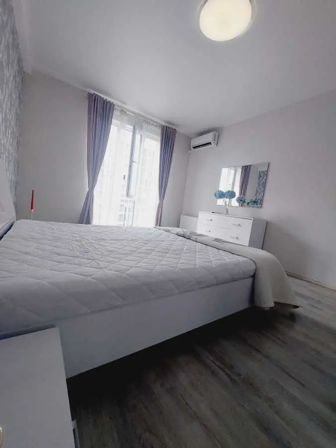 Фото Продаю 1 кімнатну квартиру, 44 кв. м, Михайла Максимовича вул. (Онуфрія Трутенка)  Київ, ціна: 125000 USD, код 6405