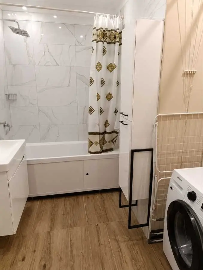 Фото Зняти 2 кімнатну квартиру, Старонаводницька вул. 4 Київ в довгострокову оренду, ціна: 27000 UAH, код 6408