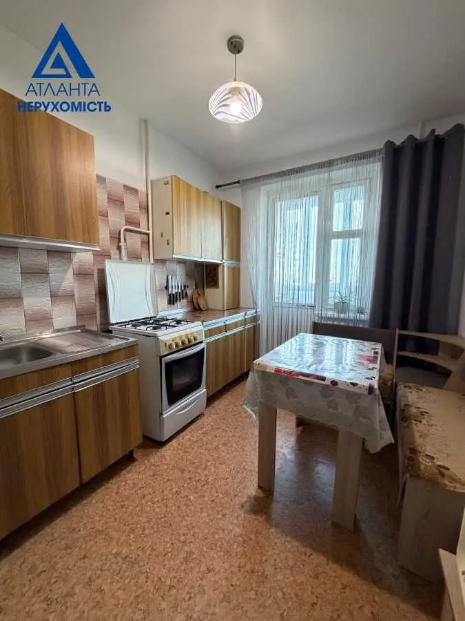 Фото Продаю 3-комнатную квартиру, 69.5 кв. м, 21 Луцк, цена: 70000 USD, код 6409