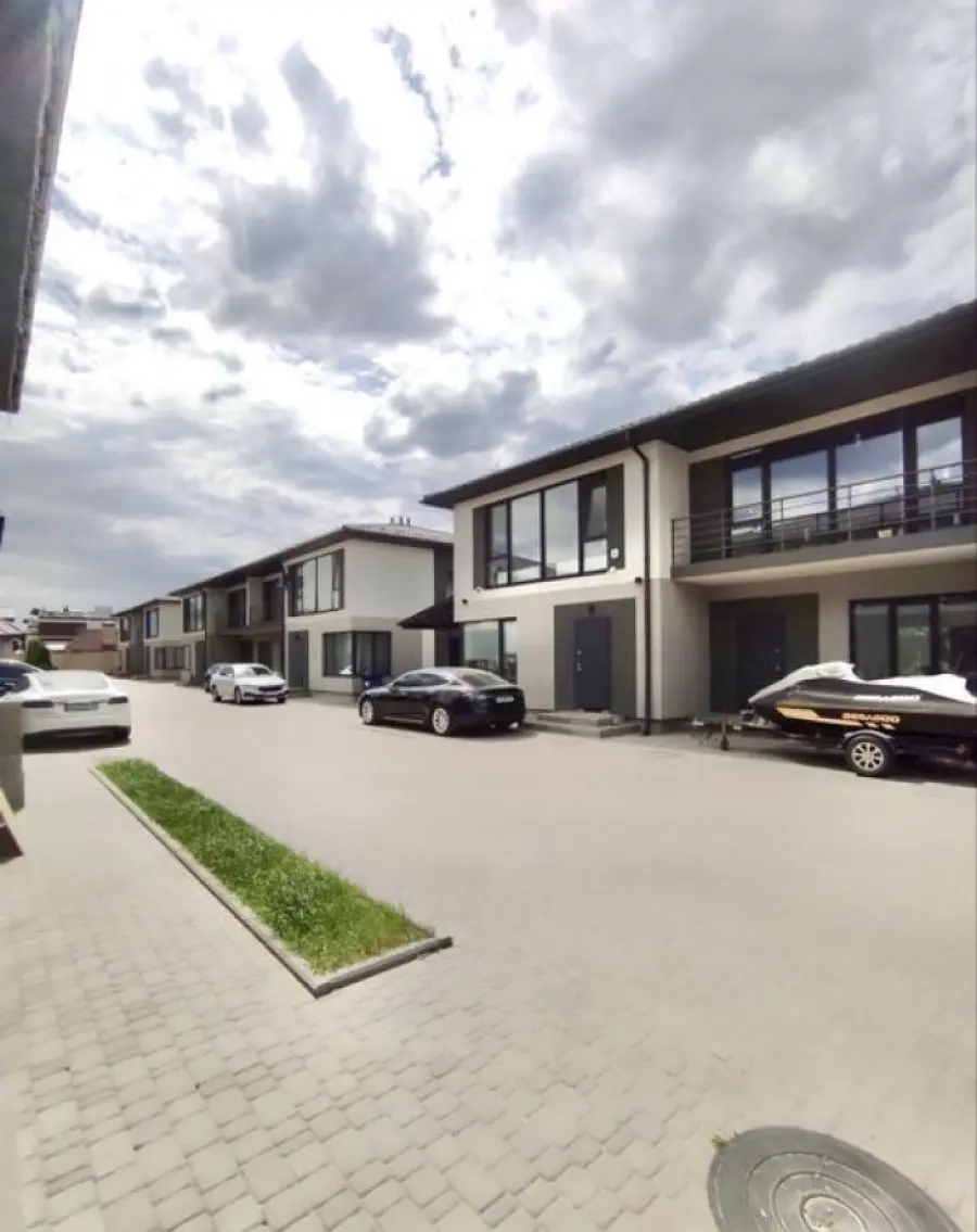 Фото Selling a house, 116 sq.m., Tsentralna street  Kyiv, price: 80000 $, code 6412
