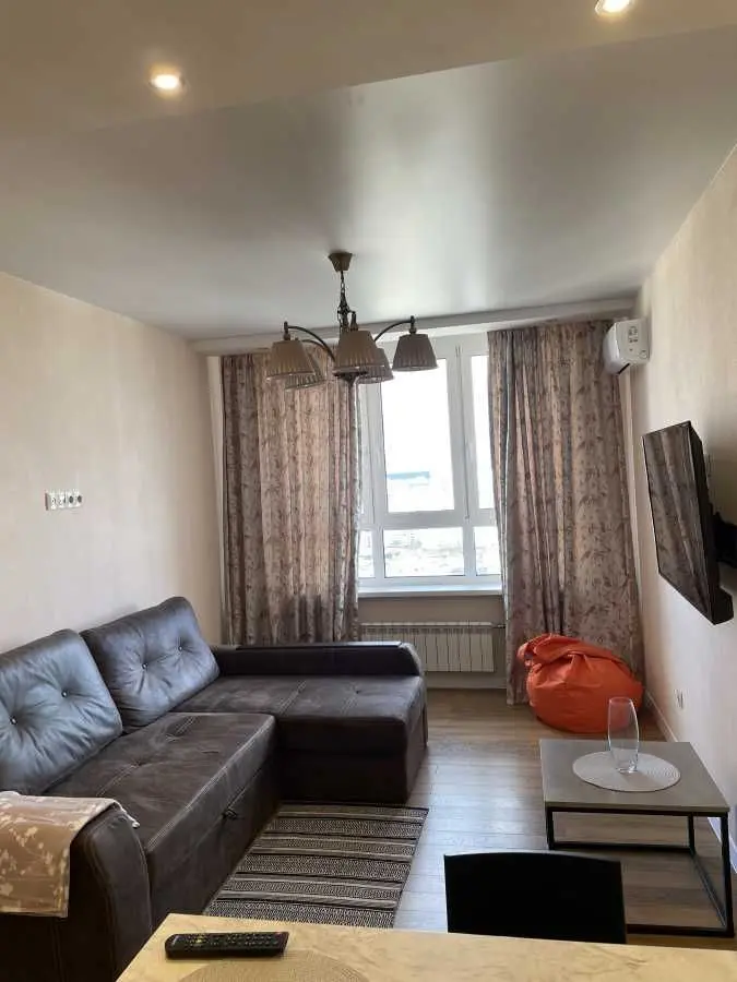 Фото Rent a 1-room apartment, Dragomanova Street 10 Kyiv for long-term rent, price: 17000 UAH, code 6422