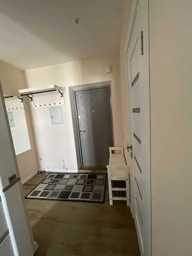 Фото Rent a 1-room apartment, Dragomanova Street 10 Kyiv for long-term rent, price: 17000 UAH, code 6422