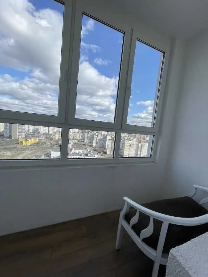 Фото Rent a 1-room apartment, Dragomanova Street 10 Kyiv for long-term rent, price: 17000 UAH, code 6422