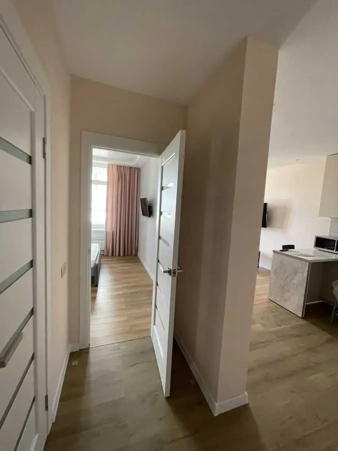 Фото Rent a 1-room apartment, Dragomanova Street 10 Kyiv for long-term rent, price: 17000 UAH, code 6422
