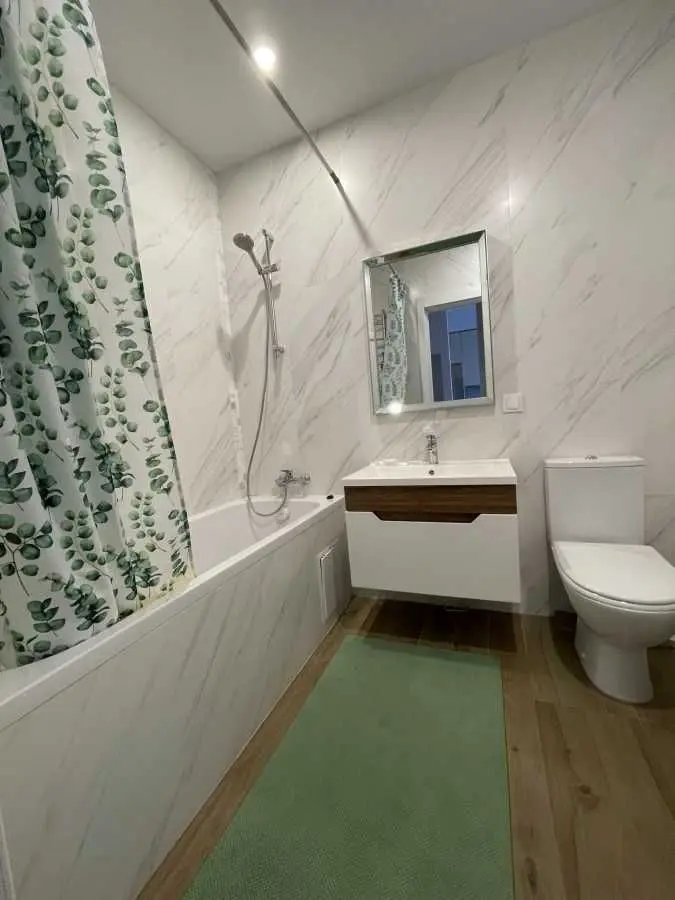 Фото Rent a 1-room apartment, Dragomanova Street 10 Kyiv for long-term rent, price: 17000 UAH, code 6422