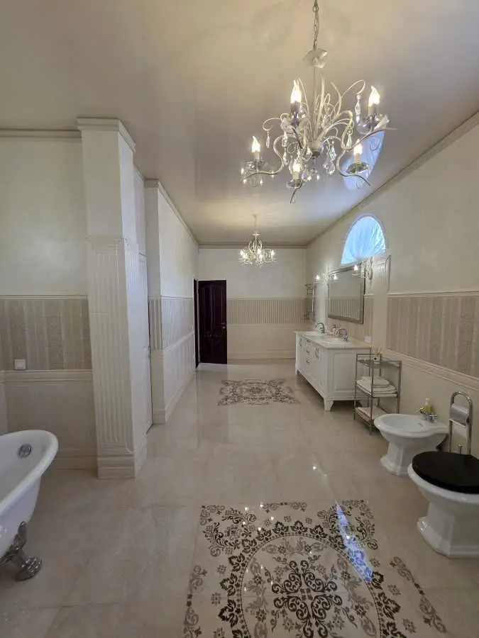 Фото Selling a house, 496 sq.m., Vokzalna Street  Bila Tserkva, price: 620000 USD, code 6430