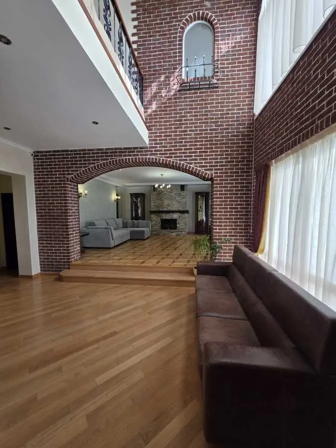 Фото Selling a house, 496 sq.m., Vokzalna Street  Bila Tserkva, price: 620000 USD, code 6430