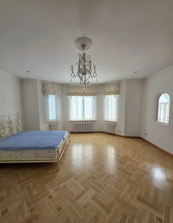 Фото Selling a house, 496 sq.m., Vokzalna Street  Bila Tserkva, price: 620000 USD, code 6430