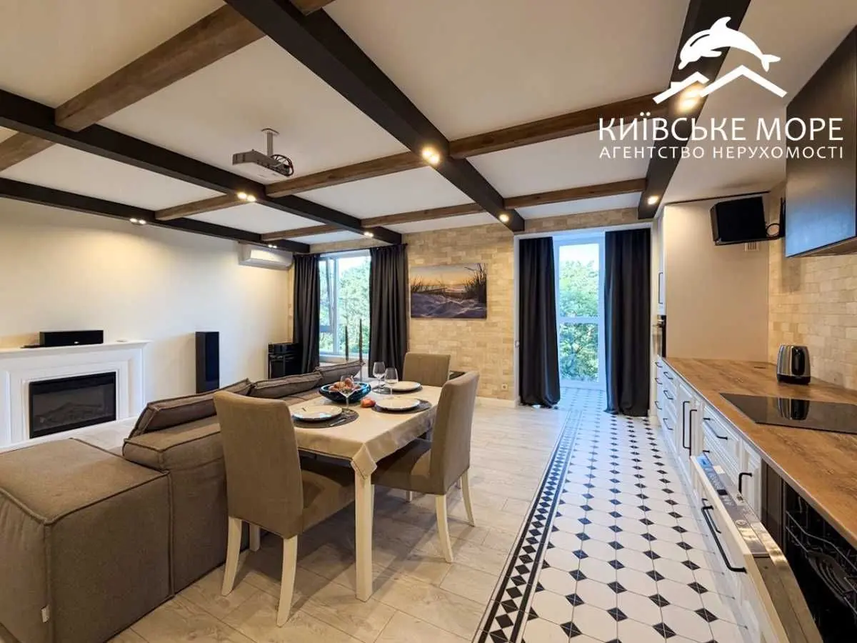 Фото Selling a 3-room apartment, 90 sq.m., Voskresenska Street 18 Kyiv, price: 200000 USD, code 6433