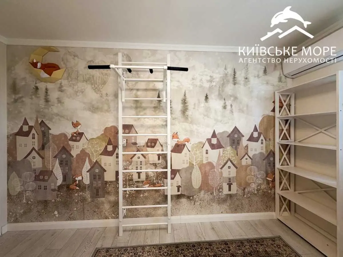 Фото Selling a 3-room apartment, 90 sq.m., Voskresenska Street 18 Kyiv, price: 200000 USD, code 6433