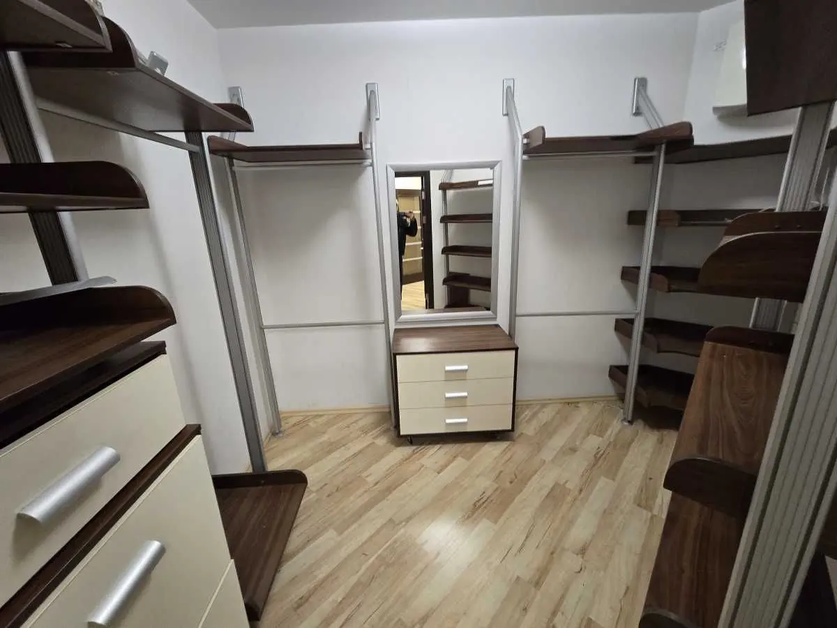 Фото Selling a 4-room apartment, 160.2 sq.m., Raisy Okipnoi Street 4 Kyiv, price: 189500 USD, code 6435