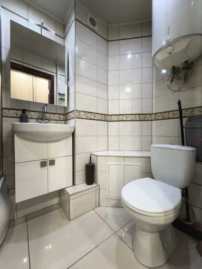 Фото Продаю 1 кімнатну квартиру, 36 кв. м, Райдужна вул. 69 Київ, ціна: 48000 USD, код 6437