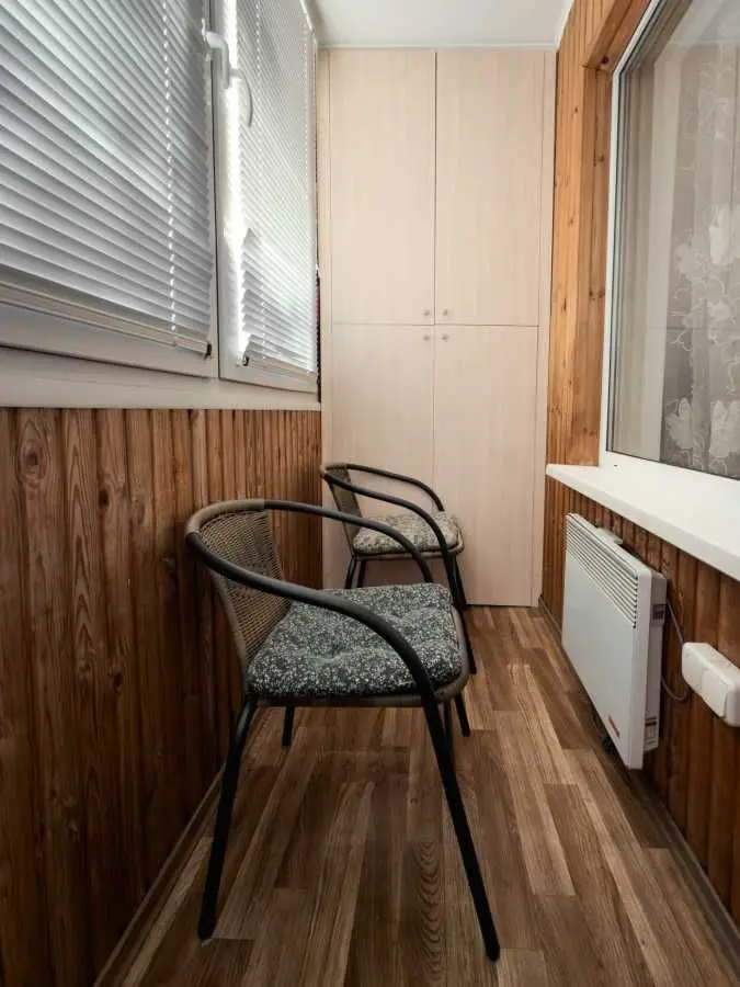 Фото Продаю 1 кімнатну квартиру, 36 кв. м, Райдужна вул. 69 Київ, ціна: 48000 USD, код 6437
