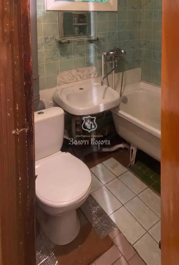 Фото Selling a 1-room apartment, 33.5 sq.m., Marshala Konieva Street  Kyiv, price: 33000 USD, code 6438
