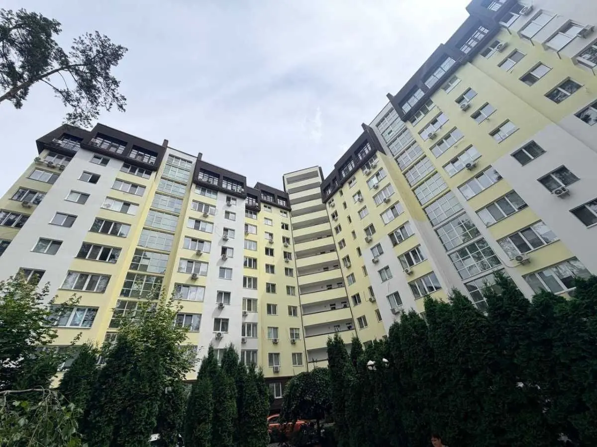Фото Продаю 2-комнатную квартиру, 83 кв. м, 9-я Линия ул.  Ирпень, цена: 80000 USD, код 6442
