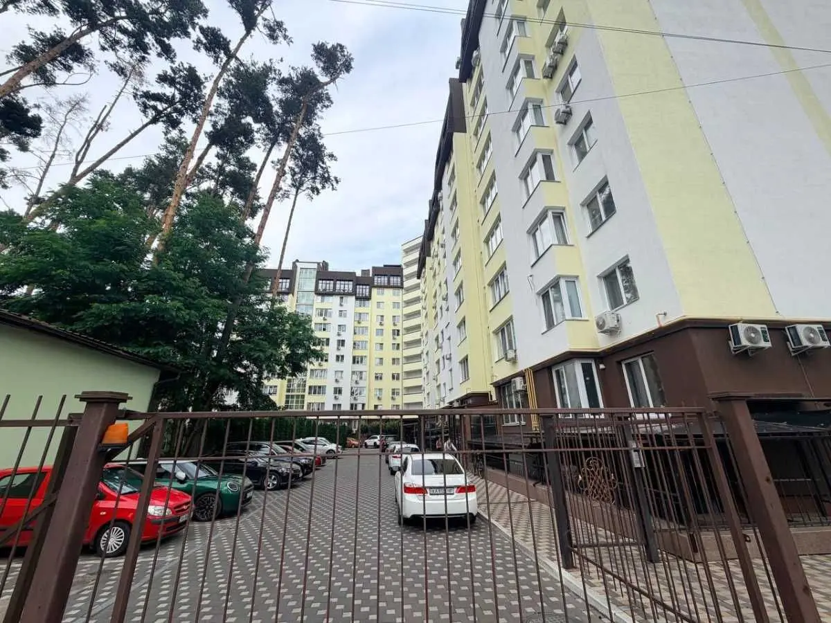 Фото Продаю 2-комнатную квартиру, 83 кв. м, 9-я Линия ул.  Ирпень, цена: 80000 USD, код 6442