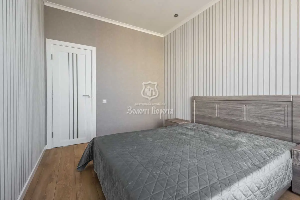 Фото Продаю 5 кімнатну квартиру, 98.3 кв. м, Софіївська Борщагівка, ціна: 185000 USD, код 6444
