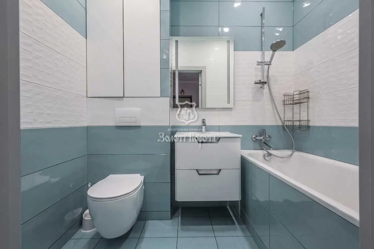 Фото Продаю 5 кімнатну квартиру, 98.3 кв. м, Софіївська Борщагівка, ціна: 185000 USD, код 6444