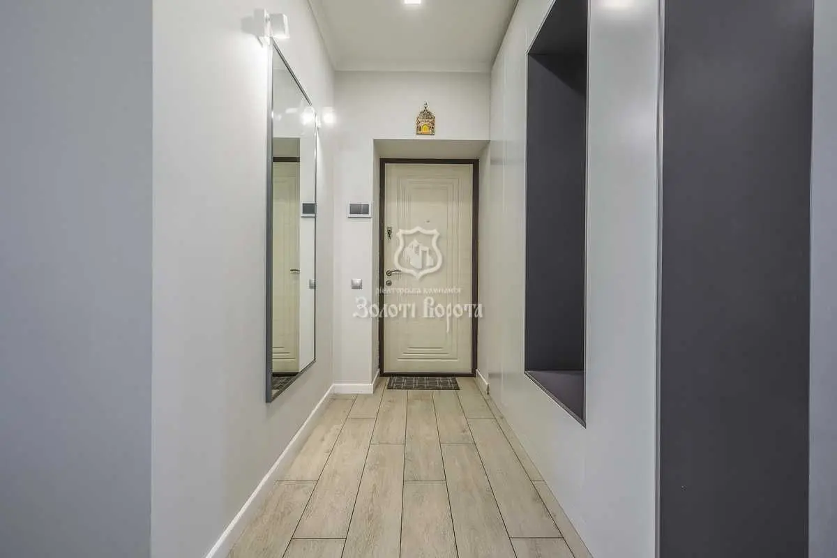 Фото Продаю 5 кімнатну квартиру, 98.3 кв. м, Софіївська Борщагівка, ціна: 185000 USD, код 6444