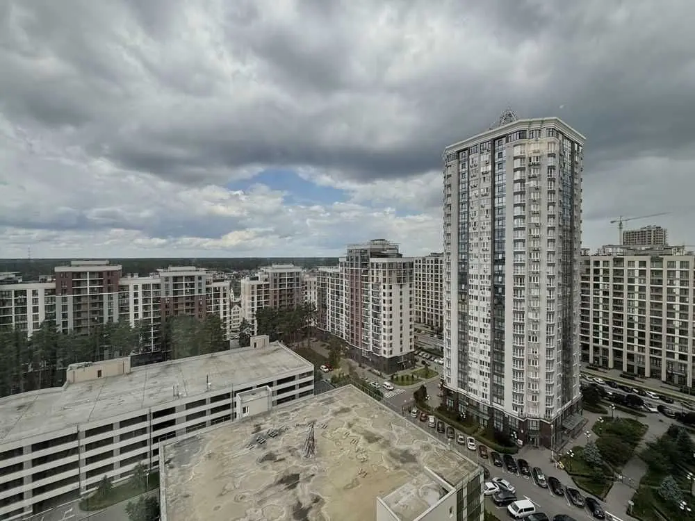 Фото Selling a 2-room apartment, 84 sq.m., Viacheslava Chornovola Street 11 Brovary, price: 119000 USD, code 6452