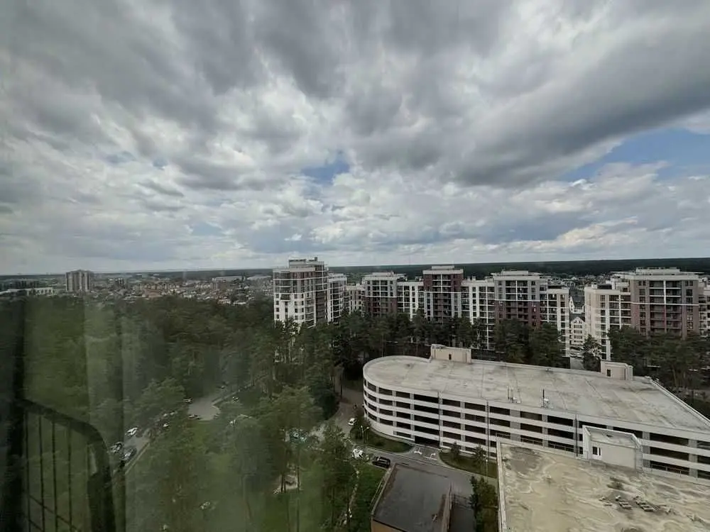 Фото Selling a 2-room apartment, 84 sq.m., Viacheslava Chornovola Street 11 Brovary, price: 119000 USD, code 6452