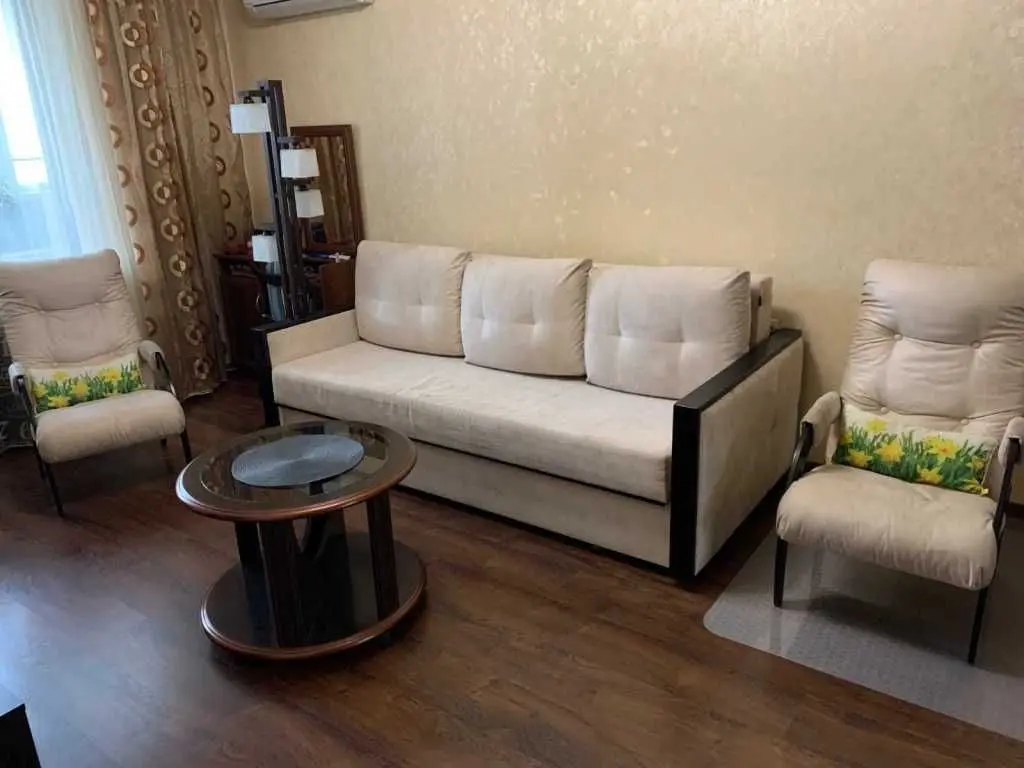 Фото Selling a 2-room apartment, 72.73 sq.m., European Square  Kyiv, price: 110000 USD, code 6453