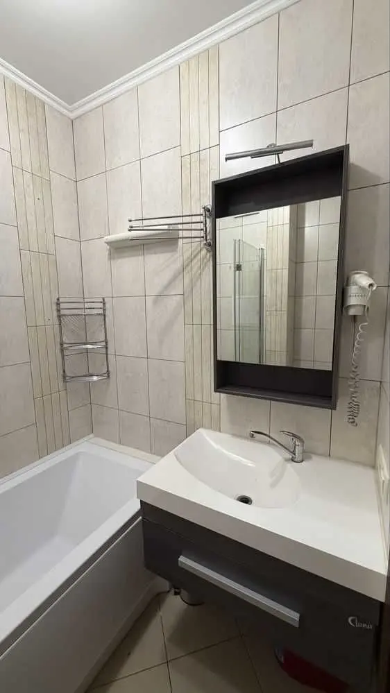 Фото Rent a 2-room apartment, Dehtiarivska Street  Kyiv for long-term rent, price: 26000 UAH, code 6456