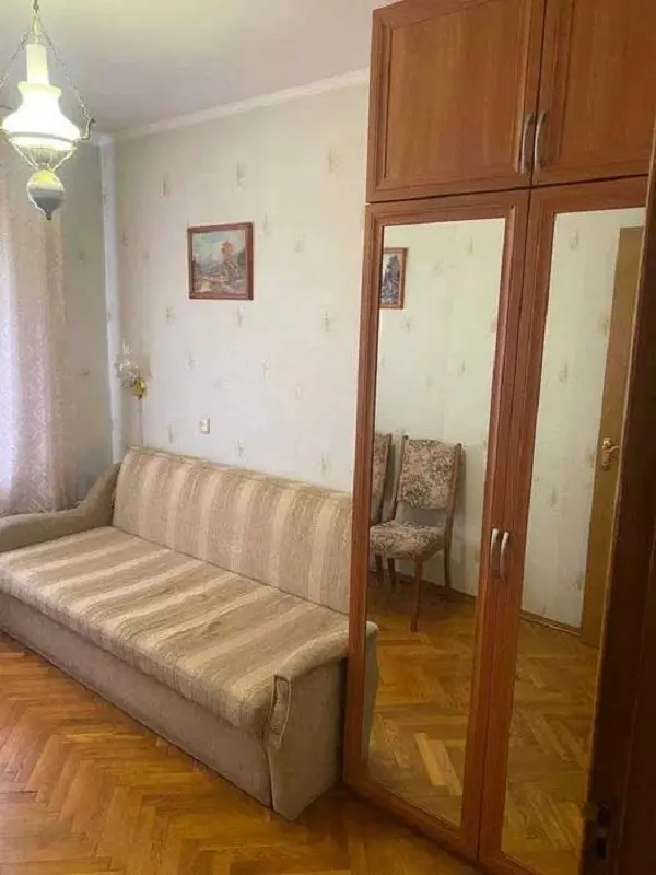 Фото Selling a 2-room apartment, 41 sq.m., Winston Churchill Street (Chervonotkatska Street) 29 Kyiv, price: 54000 $, code 6459