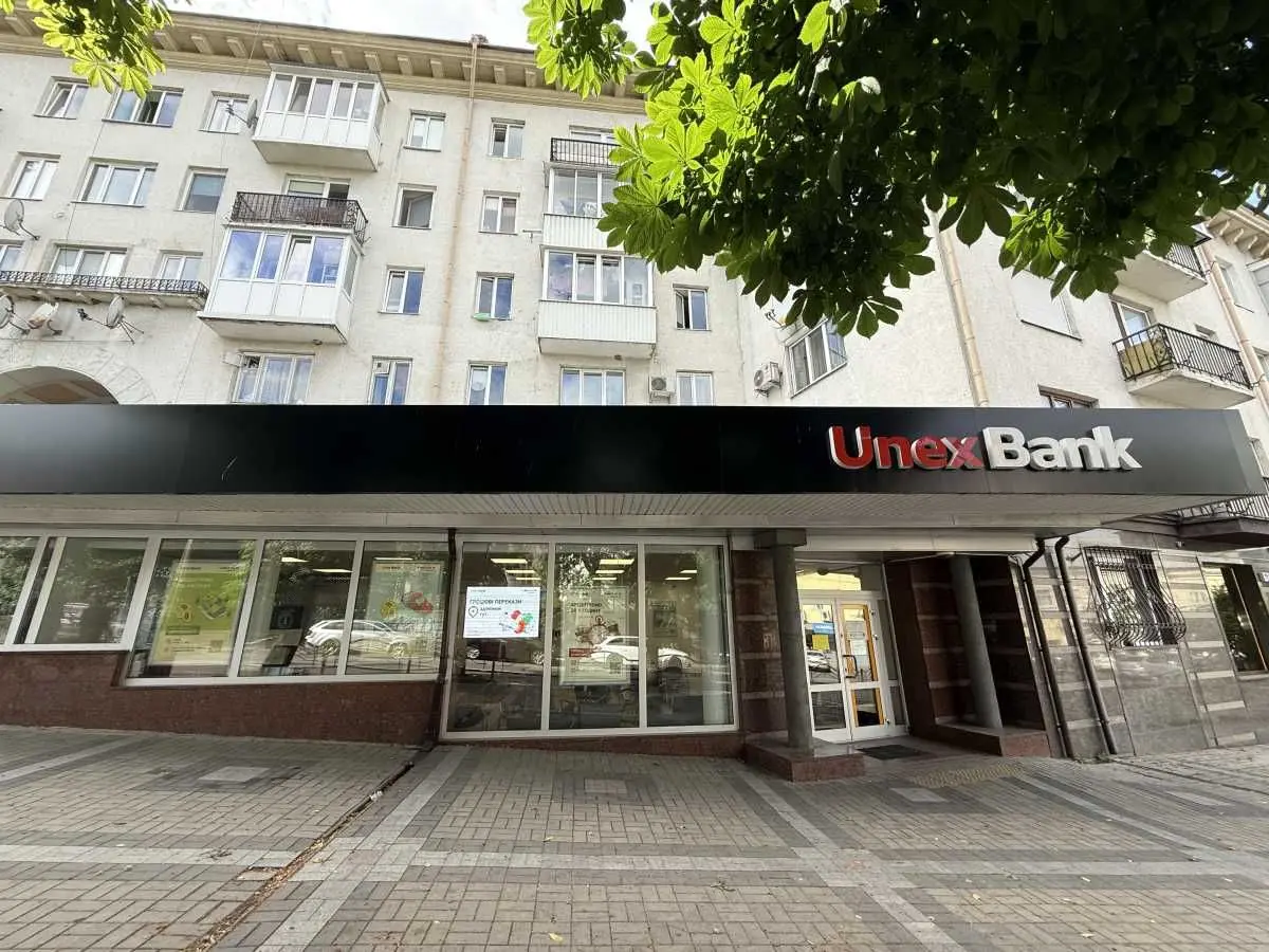 Фото Rent a retail space, Vynnychenka Street 25 Lutsk for long-term rent, price: 100 UAH, code 6464