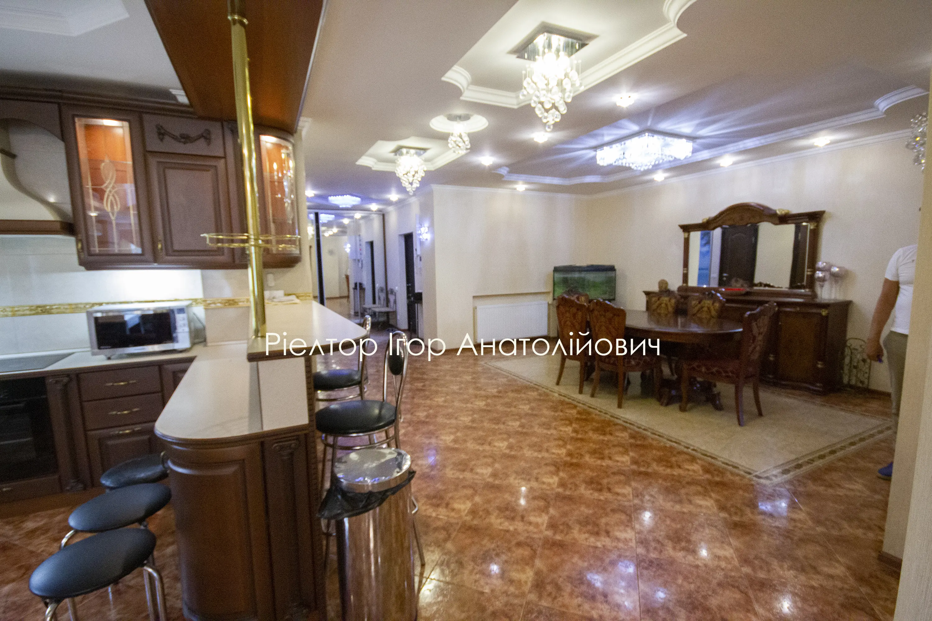 Фото Rent a 3-room apartment, Observatornyi Lane 2/6 Odesa for long-term rent, price: 750 $, code 6470