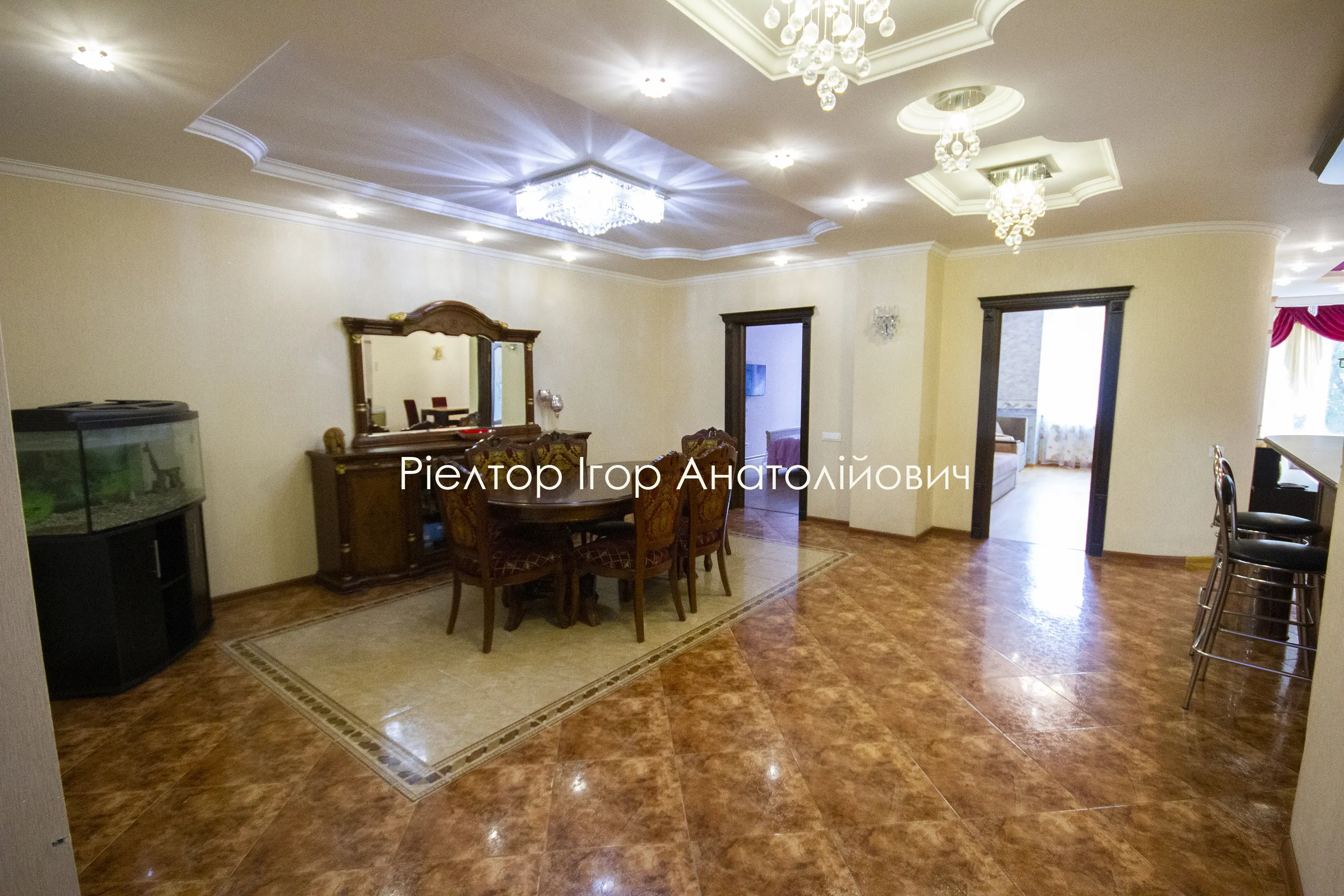 Фото Rent a 3-room apartment, Observatornyi Lane 2/6 Odesa for long-term rent, price: 750 $, code 6470