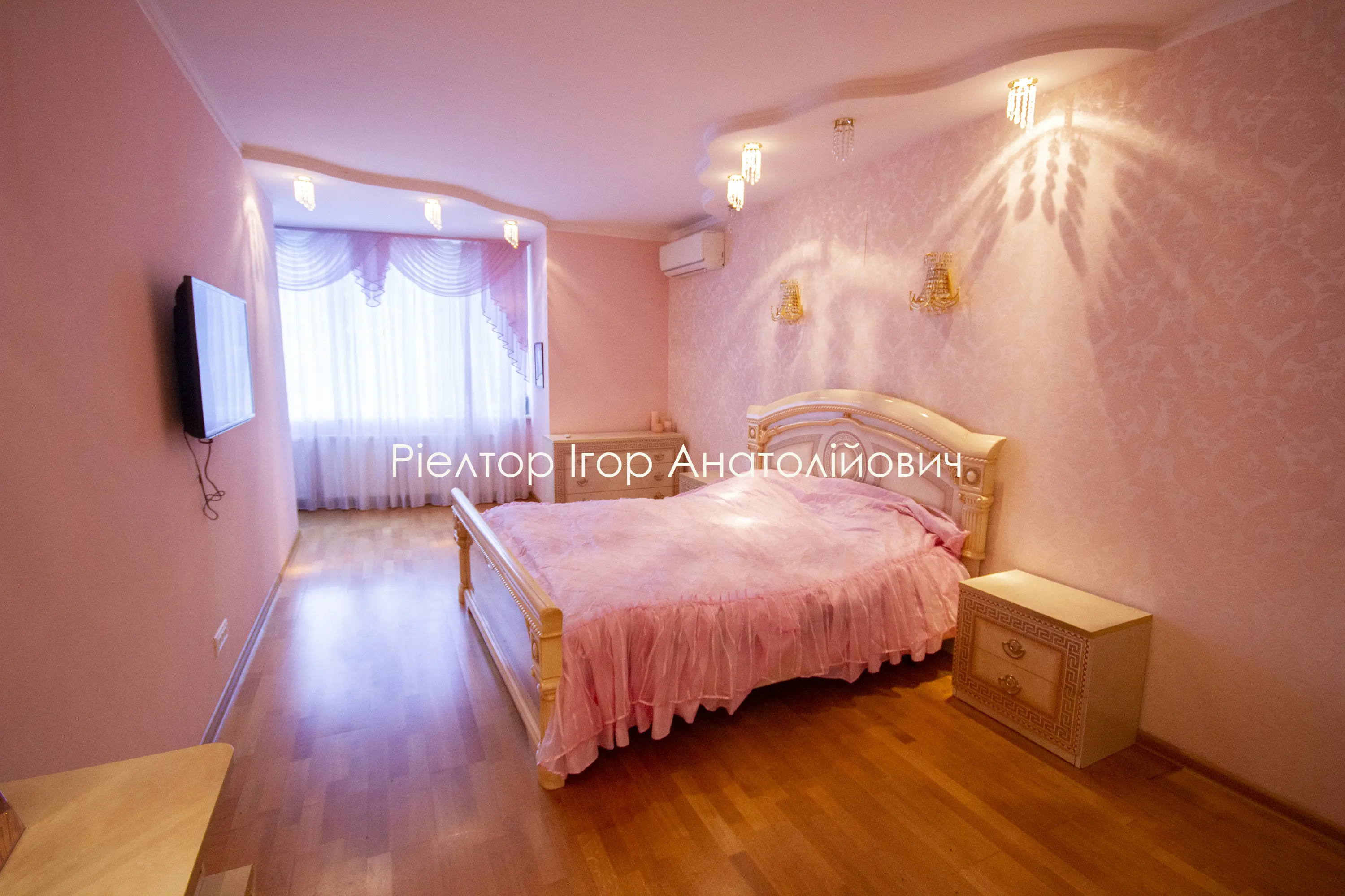 Фото Rent a 3-room apartment, Observatornyi Lane 2/6 Odesa for long-term rent, price: 750 $, code 6470