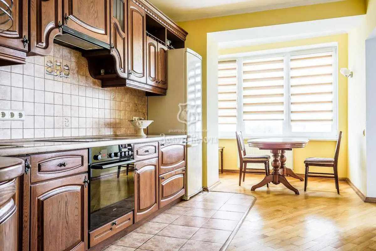 Фото Продаю 4 кімнатну квартиру, 128.4 кв. м, Михайла Котельникова вул. 1 Київ, ціна: 144000 USD, код 6474