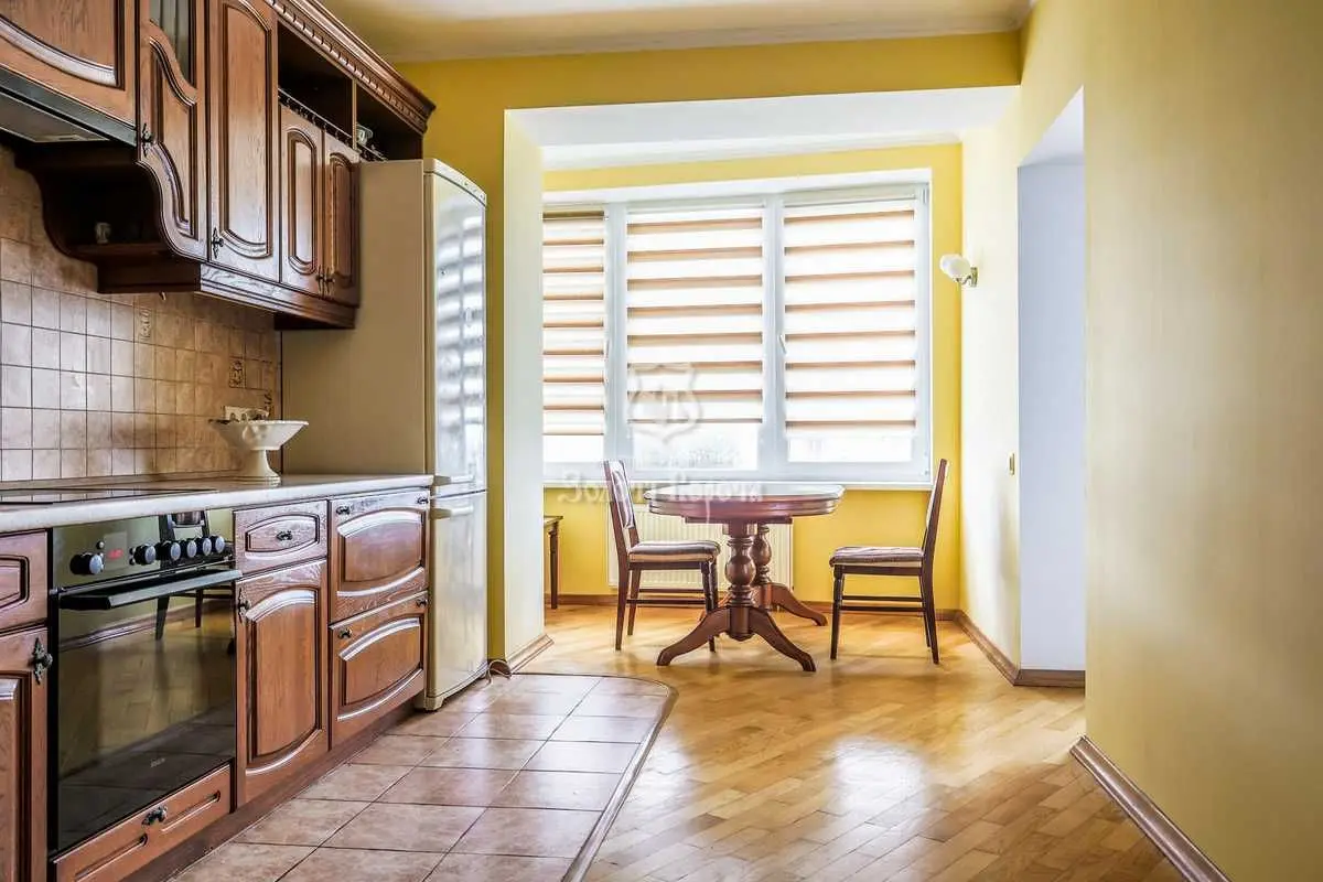 Фото Продаю 4 кімнатну квартиру, 128.4 кв. м, Михайла Котельникова вул. 1 Київ, ціна: 144000 USD, код 6474