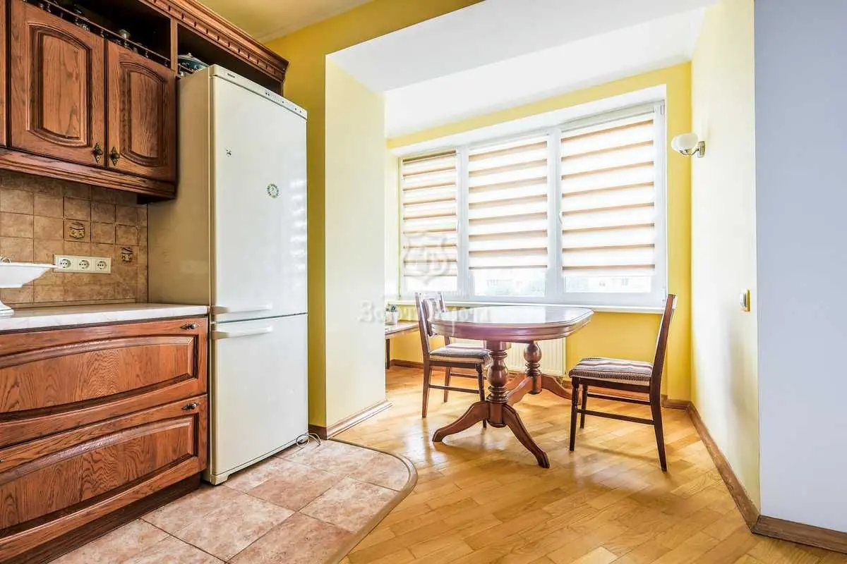 Фото Продаю 4 кімнатну квартиру, 128.4 кв. м, Михайла Котельникова вул. 1 Київ, ціна: 144000 USD, код 6474