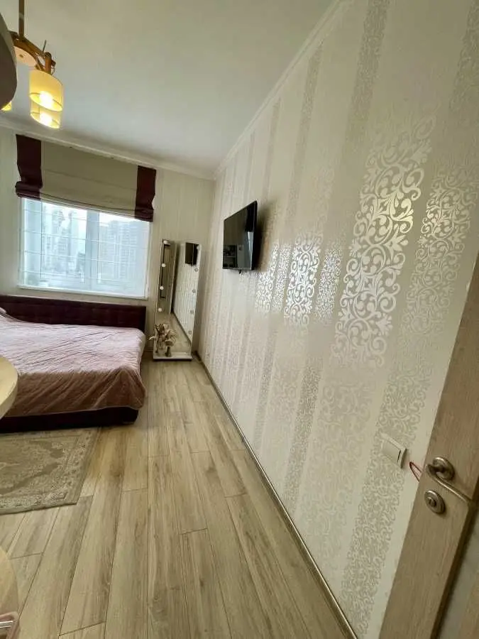 Фото Продаю 1 кімнатну квартиру, 54 кв. м, Деміївська вул. 13 Київ, ціна: 148000 USD, код 6479