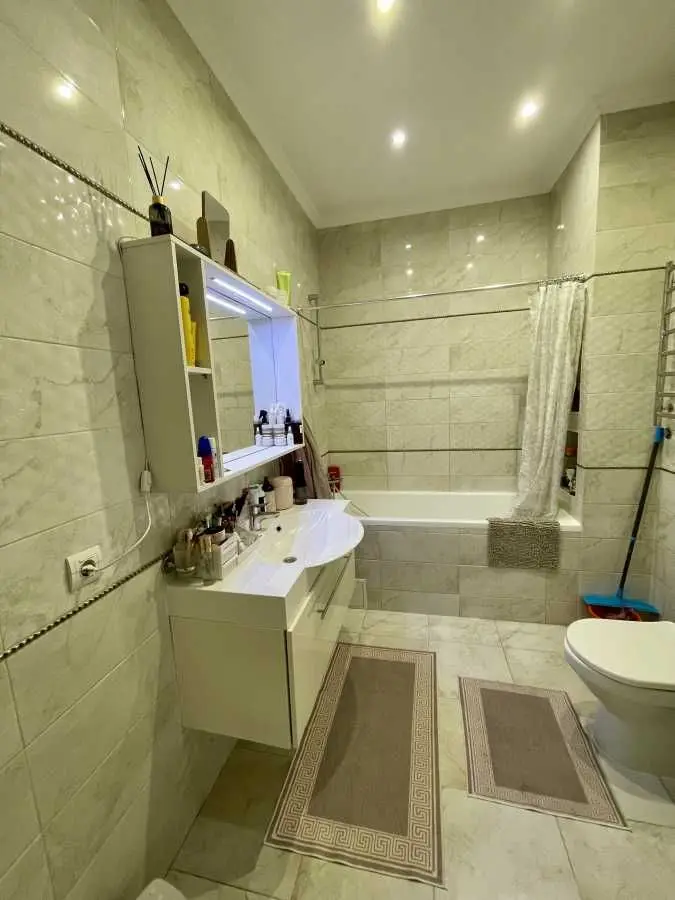 Фото Продаю 1 кімнатну квартиру, 54 кв. м, Деміївська вул. 13 Київ, ціна: 148000 USD, код 6479